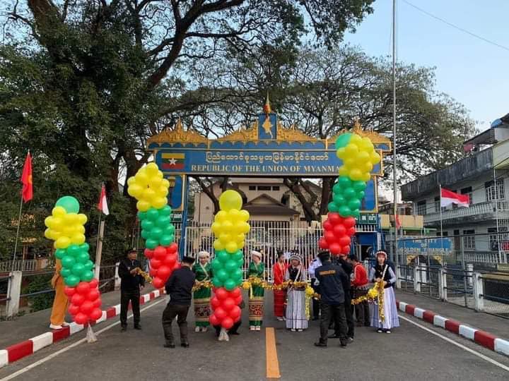 (၃)နှစ်ကြာပိတ်ထားတဲ့ တာချီလိတ် − မယ်ဆိုင် တံတား ယနေ့ပြန်ဖွင့်