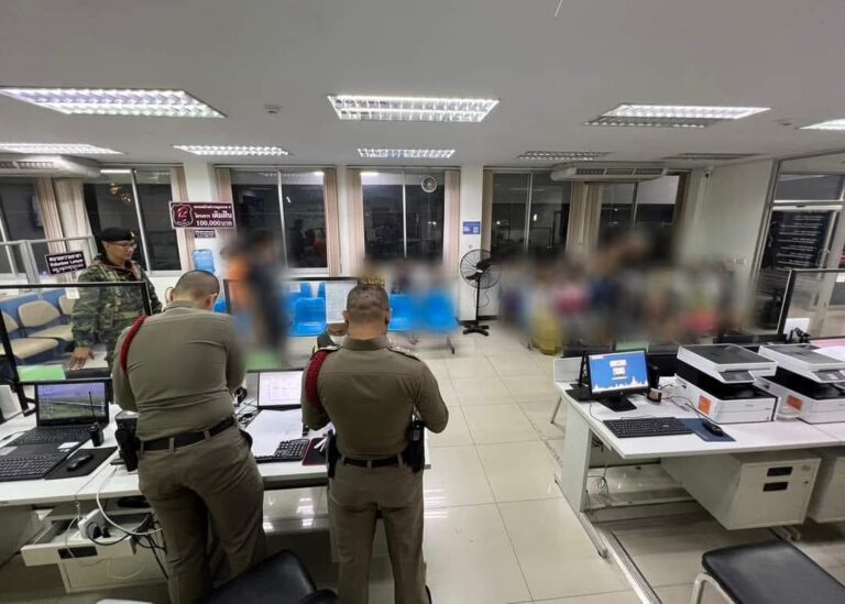 မဲဆောက်မှာ မြန်မာလုပ်သား ၁၅ဦး ဖမ်းဆီးခံရ