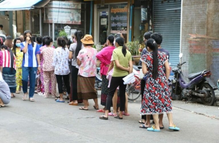 ထိုင်းနိုင်ငံက မြန်မာ၊ ကမ္ဘောဒီးယား၊ လာအို​ရွှေ့ပြောင်းအလုပ်သမားတွေအတွက် ဗီဇာကြေးကို ဘတ် ၅၀၀ ကို လျှော့ချပြီး နေထိုင်ခွင့် သက်တမ်းတိုး