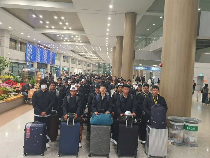 တောင်ကိုရီးယားရောက်မြန်မာလုပ်သားတွေ မိသားစုဆီငွေလွှဲပို့ဖို့ POEA သတိပေး