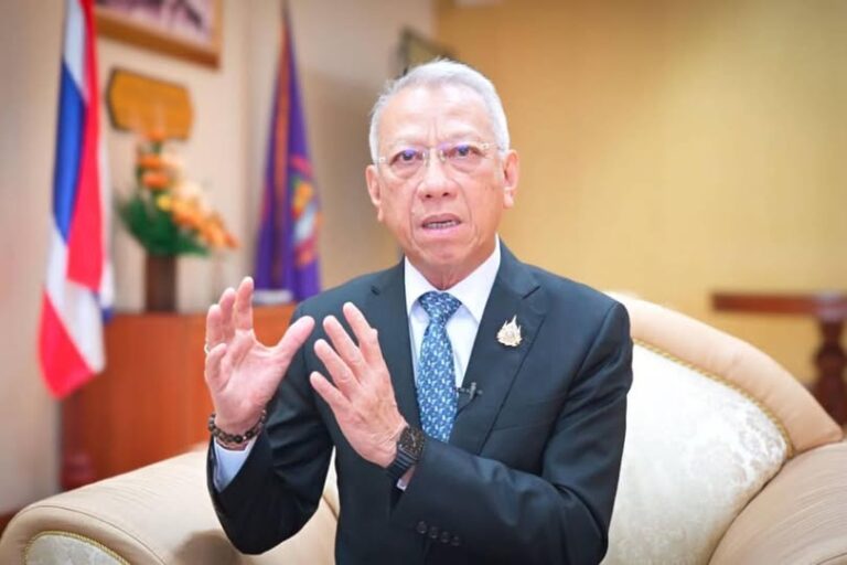 ရွှေ့ပြောင်းလုပ်သားတွေကို ထိုင်းလူမျိုးတွေထက် အခွင့်အရေးပိုပေးတာမရှိဘူးလို့ ထိုင်းအလုပ်သမား၀န်ကြီးပြော