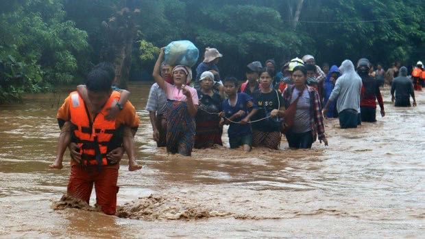 နေပြည်တော်က ရေဘေးသင့်အလုပ်သမား ၁၀၀၀နီးပါးကို ထောက်ပံ့ငွေ ပေးမယ်လို့ဆို