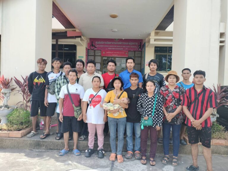ဖူးခက်မြို့ရှိ မြန်မာလုပ်သား ၁၅ ဦး၏ လစာများပြန်ရ