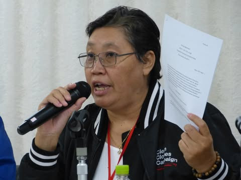 STUM ဦးဆောင်သူ ဒေါ်မျိုးမျိုးအေး နှင့် အဖွဲ့ဝင်များကို ချုပ်ရက်ရမန်ယူ