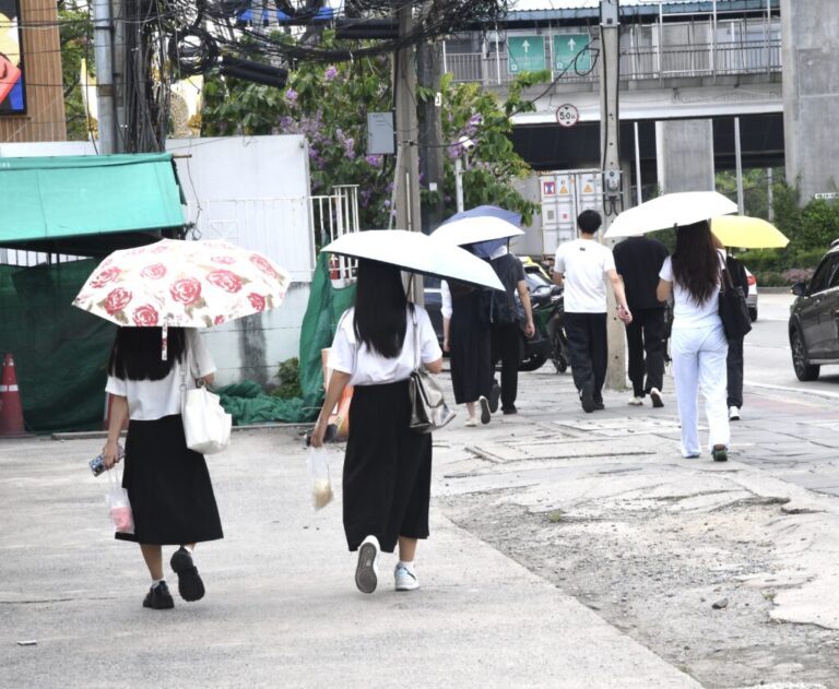 ထိုင်းနိုင်ငံတွင် ကျောင်းသားဗီဇာ ၁ သောင်း နီးပါးကို ရုပ်သိမ်း
