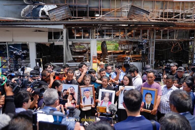 ထိုင်း အရပ်သား ၈ ဦးသေဆုံးခဲ့သည့် နယ်စပ်ဒေသကို သံတမန်များလေ့လာ