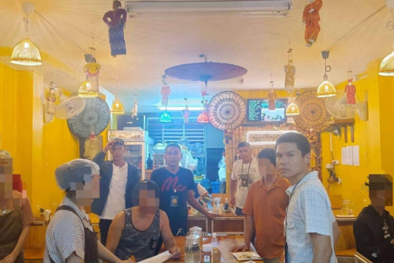 ဖူးခက်တွင် ဖွင့်ထားသည့် မြန်မာစားသောက်ဆိုင်ကို ရဲဝင်ဖမ်း